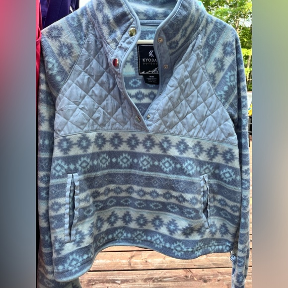 Kyodan Women’s fleece - Picture 9 of 9